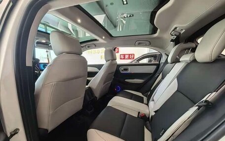 Honda Vezel, 2022 год, 2 020 000 рублей, 8 фотография