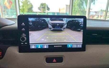 Honda Vezel, 2022 год, 2 020 000 рублей, 10 фотография
