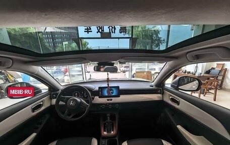 Honda Vezel, 2022 год, 2 020 000 рублей, 7 фотография