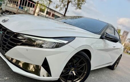 Hyundai Elantra, 2022 год, 1 130 000 рублей, 4 фотография