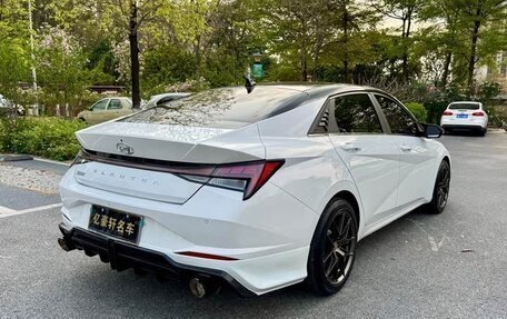 Hyundai Elantra, 2022 год, 1 130 000 рублей, 7 фотография