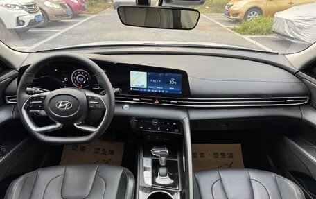Hyundai Elantra, 2022 год, 1 130 000 рублей, 11 фотография