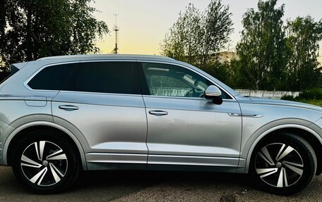 Volkswagen Touareg III, 2018 год, 4 980 000 рублей, 4 фотография