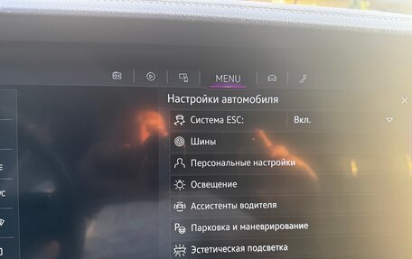 Volkswagen Touareg III, 2018 год, 4 980 000 рублей, 18 фотография