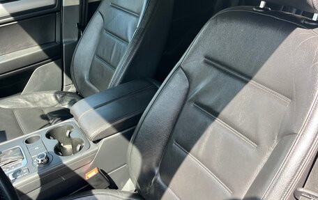 Volkswagen Touareg III, 2012 год, 2 170 000 рублей, 11 фотография