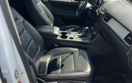 Volkswagen Touareg III, 2012 год, 2 170 000 рублей, 19 фотография