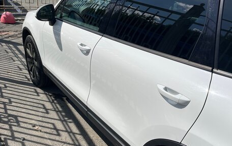 Volkswagen Touareg III, 2012 год, 2 170 000 рублей, 23 фотография