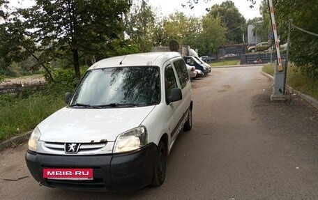 Peugeot Partner II рестайлинг 2, 2011 год, 260 000 рублей, 2 фотография