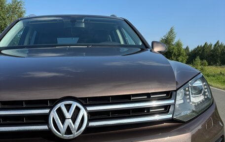 Volkswagen Touareg III, 2012 год, 2 490 000 рублей, 7 фотография