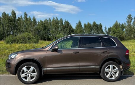 Volkswagen Touareg III, 2012 год, 2 490 000 рублей, 13 фотография