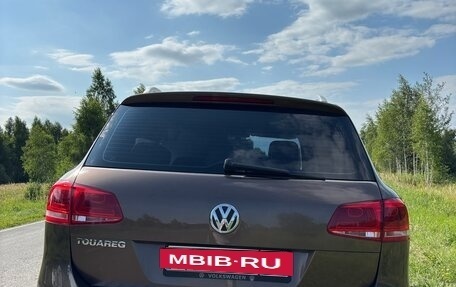 Volkswagen Touareg III, 2012 год, 2 490 000 рублей, 10 фотография