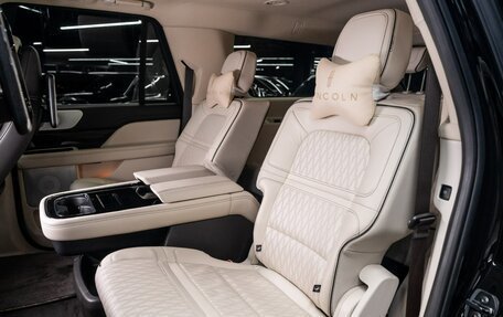 Lincoln Navigator, 2023 год, 12 500 000 рублей, 22 фотография