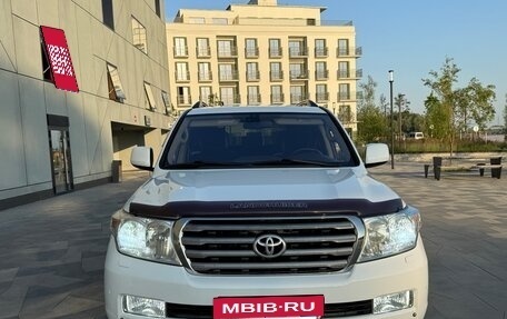 Toyota Land Cruiser 200, 2011 год, 3 200 000 рублей, 3 фотография