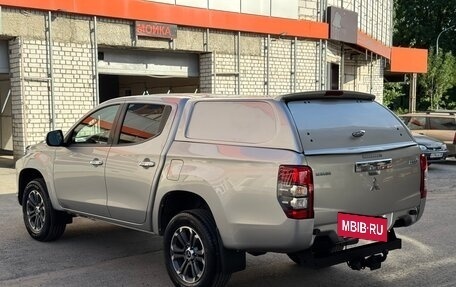Mitsubishi L200 IV рестайлинг, 2020 год, 2 050 000 рублей, 5 фотография
