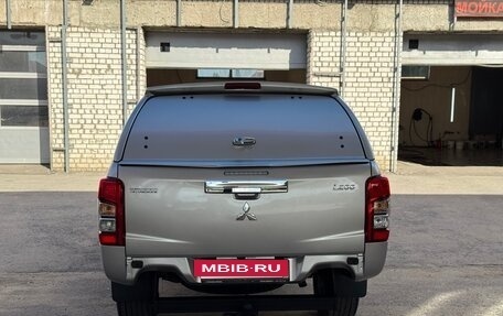 Mitsubishi L200 IV рестайлинг, 2020 год, 2 050 000 рублей, 6 фотография