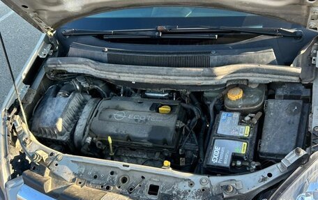Opel Zafira B, 2006 год, 900 000 рублей, 8 фотография