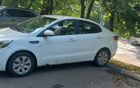 KIA Rio III рестайлинг, 2013 год, 390 000 рублей, 8 фотография