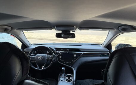 Toyota Camry, 2020 год, 2 950 000 рублей, 3 фотография