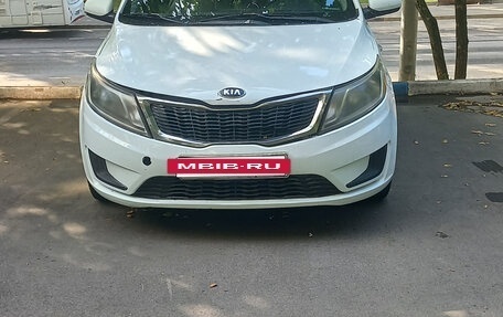 KIA Rio III рестайлинг, 2013 год, 390 000 рублей, 7 фотография