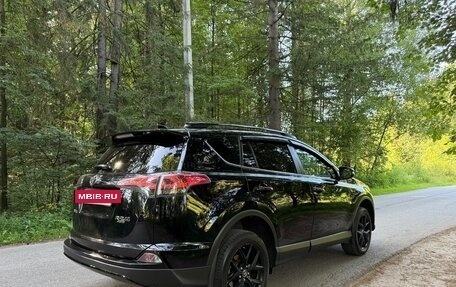 Toyota RAV4, 2019 год, 3 150 000 рублей, 7 фотография