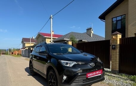 Toyota RAV4, 2019 год, 3 150 000 рублей, 2 фотография