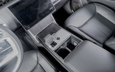 Land Rover Range Rover IV рестайлинг, 2024 год, 23 490 000 рублей, 10 фотография