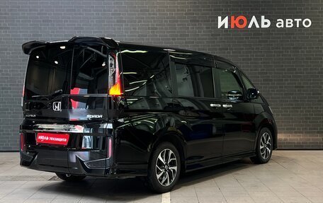 Honda Stepwgn IV, 2018 год, 2 160 000 рублей, 5 фотография