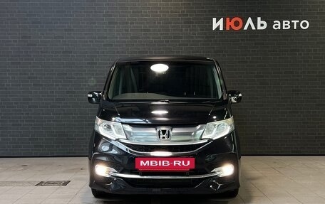 Honda Stepwgn IV, 2018 год, 2 160 000 рублей, 2 фотография