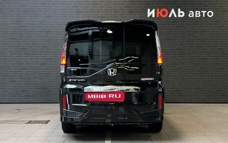 Honda Stepwgn IV, 2018 год, 2 160 000 рублей, 6 фотография