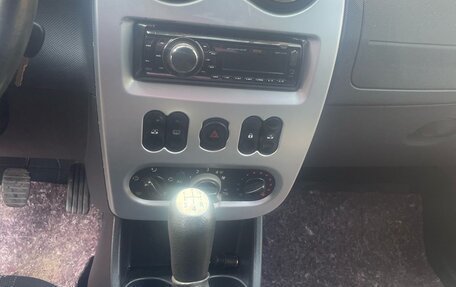 Renault Logan I, 2012 год, 460 000 рублей, 8 фотография