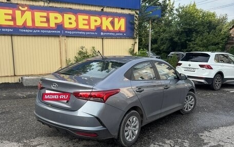 Hyundai Solaris II рестайлинг, 2021 год, 1 800 000 рублей, 3 фотография