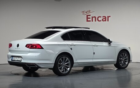 Volkswagen Passat B8 рестайлинг, 2022 год, 1 900 045 рублей, 3 фотография