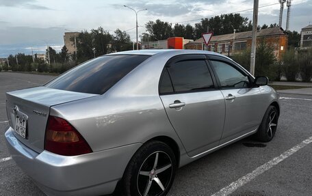 Toyota Corolla, 2001 год, 630 000 рублей, 2 фотография