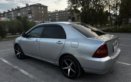 Toyota Corolla, 2001 год, 630 000 рублей, 3 фотография