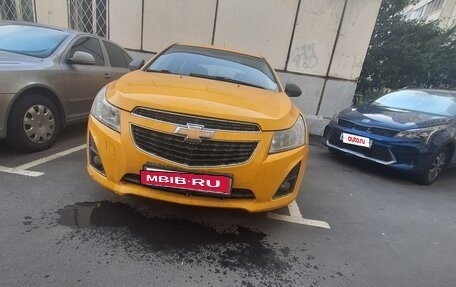 Chevrolet Cruze II, 2013 год, 700 000 рублей, 4 фотография