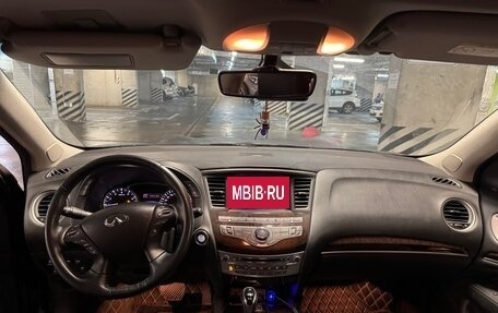 Infiniti QX60 I рестайлинг, 2017 год, 2 650 000 рублей, 20 фотография