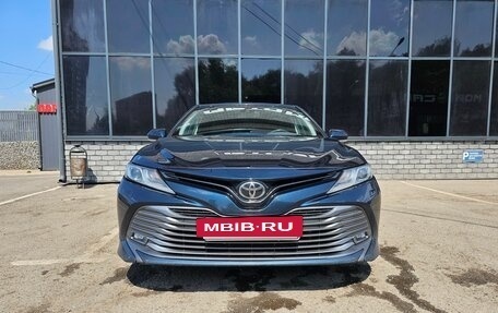 Toyota Camry, 2018 год, 2 700 000 рублей, 6 фотография