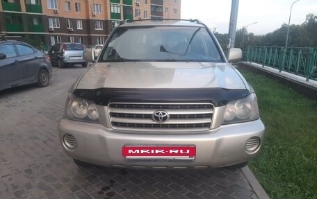 Toyota Highlander III, 2003 год, 980 000 рублей, 2 фотография