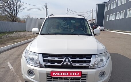 Mitsubishi Pajero IV, 2014 год, 2 670 000 рублей, 9 фотография