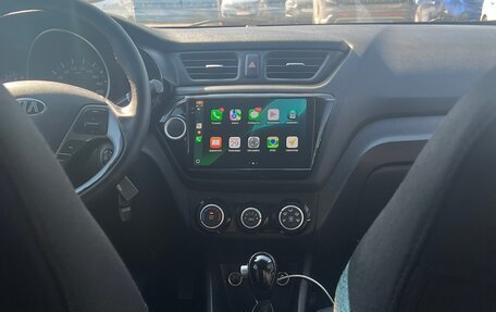 KIA Rio III рестайлинг, 2016 год, 950 000 рублей, 4 фотография