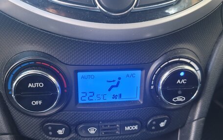Hyundai Solaris II рестайлинг, 2012 год, 699 000 рублей, 6 фотография
