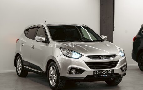 Hyundai ix35 I рестайлинг, 2013 год, 1 095 000 рублей, 3 фотография