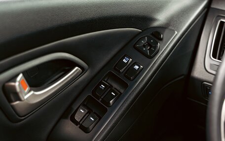 Hyundai ix35 I рестайлинг, 2013 год, 1 095 000 рублей, 10 фотография