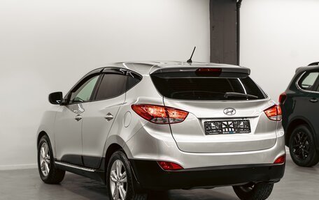 Hyundai ix35 I рестайлинг, 2013 год, 1 095 000 рублей, 4 фотография