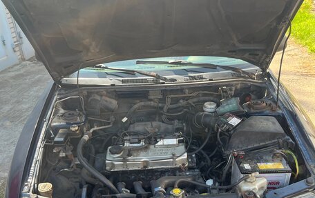 Mitsubishi Carisma I, 1997 год, 250 000 рублей, 9 фотография
