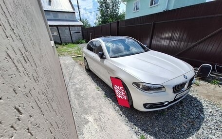 BMW 5 серия, 2016 год, 2 900 000 рублей, 3 фотография