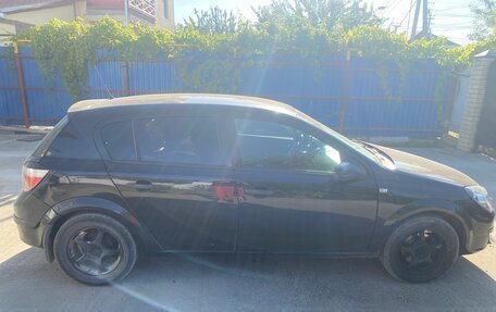 Opel Astra H, 2006 год, 380 000 рублей, 2 фотография