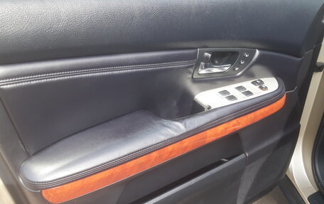 Lexus RX II рестайлинг, 2004 год, 1 350 000 рублей, 13 фотография