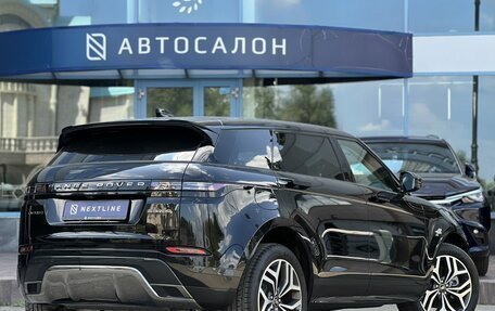 Land Rover Range Rover Evoque II, 2024 год, 5 490 000 рублей, 3 фотография