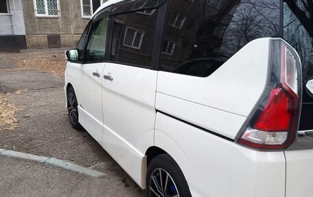 Nissan Serena IV, 2016 год, 1 750 000 рублей, 4 фотография